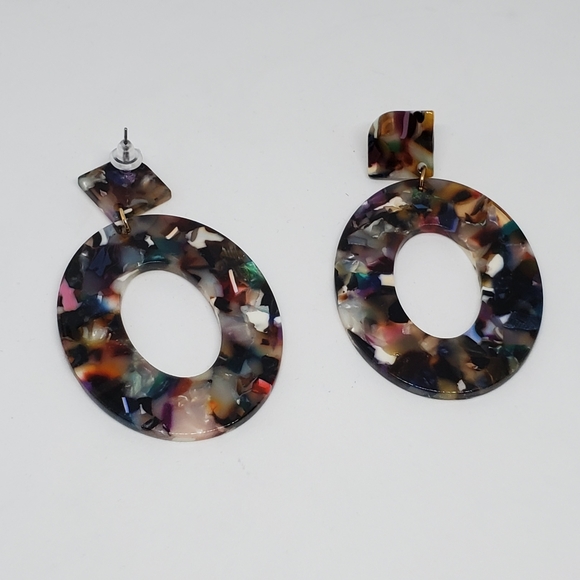 NEW Colorful Multi Colored Acrylic Drop Earrings - Picture 4 of 5
